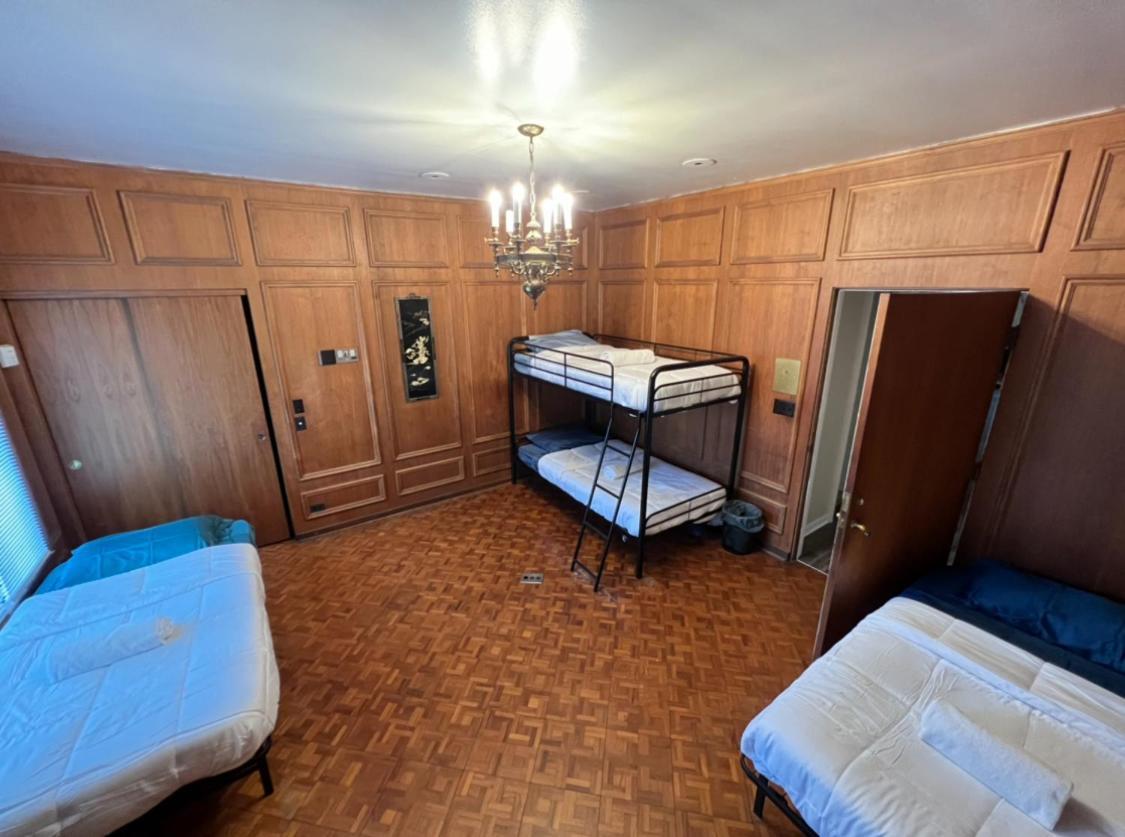 Хостел Pill Hill Mansion Чикаго Екстер'єр фото